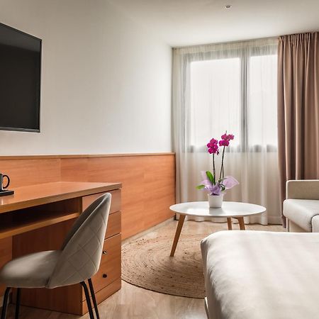 Hotel Sb Express טראגונה מראה חיצוני תמונה