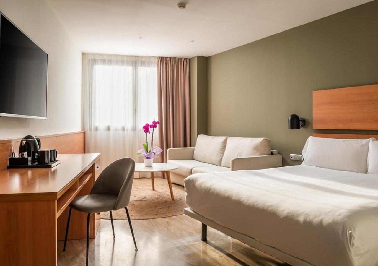 Hotel Sb Express טראגונה מראה חיצוני תמונה